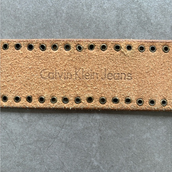 Calvin Klein Women’s Genuine Leather Gold Distressed Belt Adjustable up to 37” - Picture 8 of 12